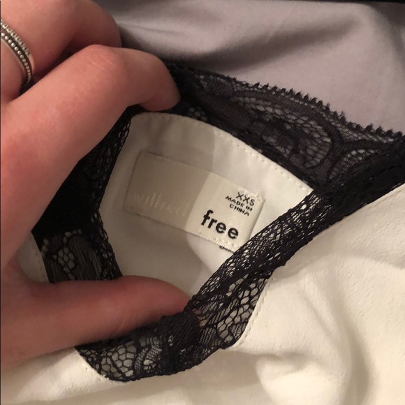 white and black lace camisole tank top - Picture 3 of 3